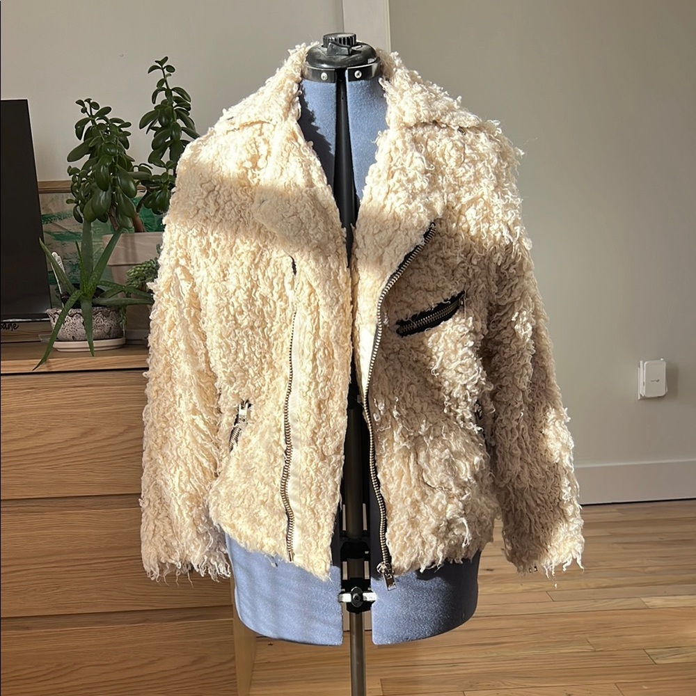 UNIF x UO Cream Shearling Jacket